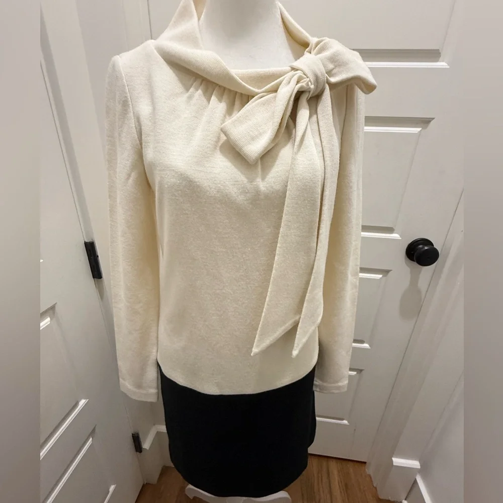 Milly. Black & White Colorblock Wool Sweater Dress. Size Small.